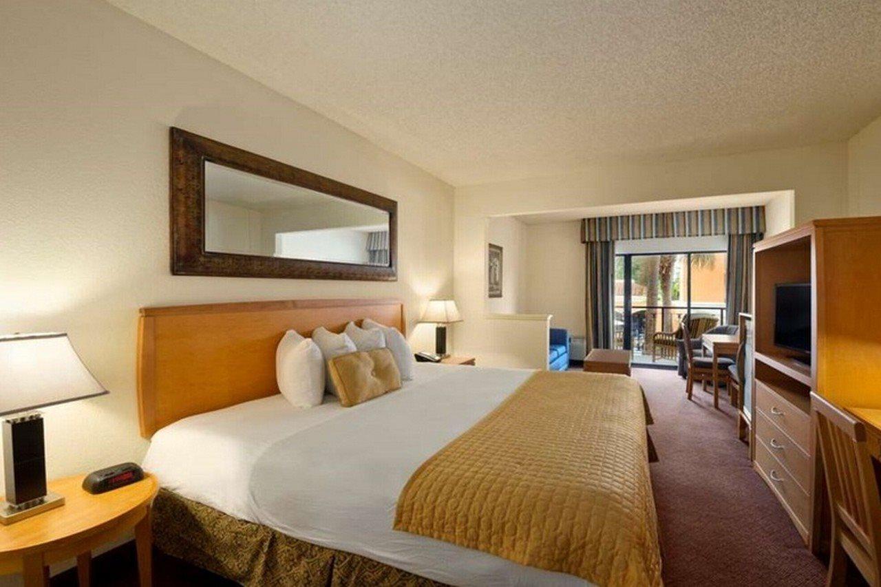 Ramada By Wyndham Kissimmee Downtown Hotel Екстериор снимка
