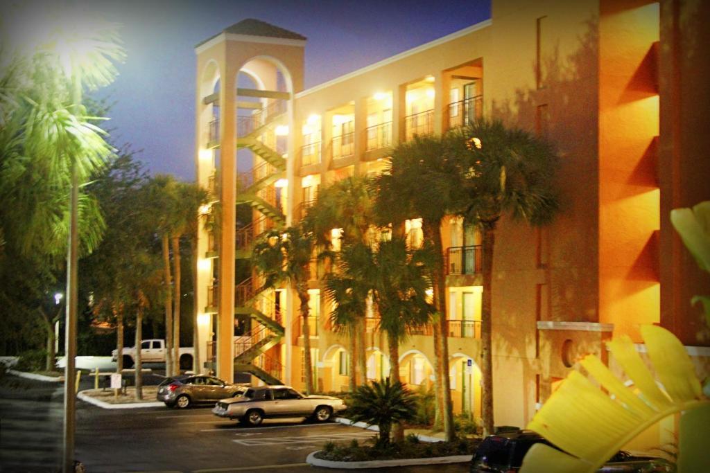 Ramada By Wyndham Kissimmee Downtown Hotel Екстериор снимка